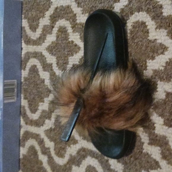 FUR slides, VALPEAK, cruelty free, brown & black faux fur size 10 - Picture 3 of 6